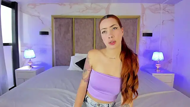 LolaGray   online show from 19, 3, 2026