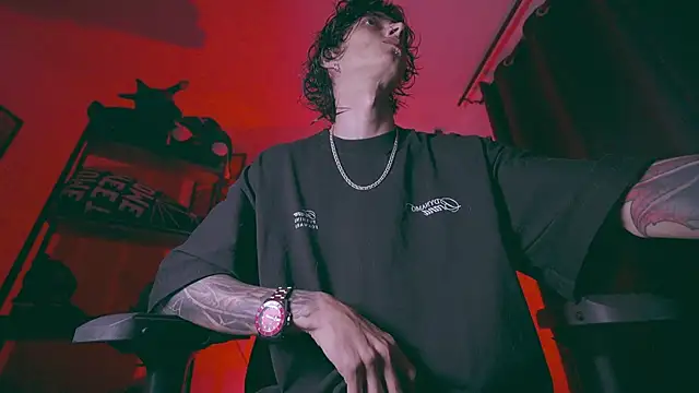 Olliver   y online show from 17, 4, 2026