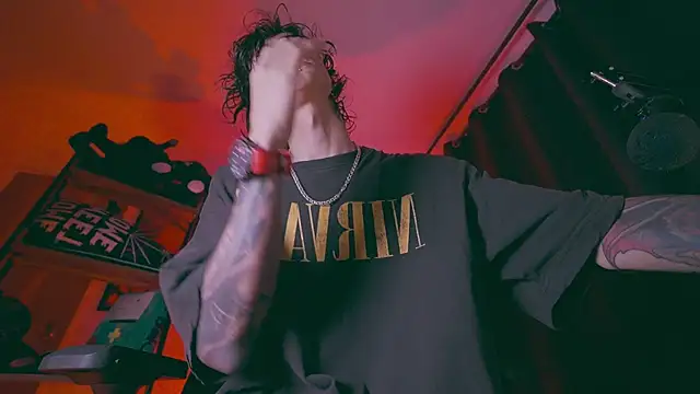 Olliver   y online show from 9, 4, 2026