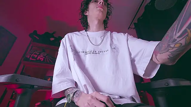 Olliver   y online show from 3, 3, 2026