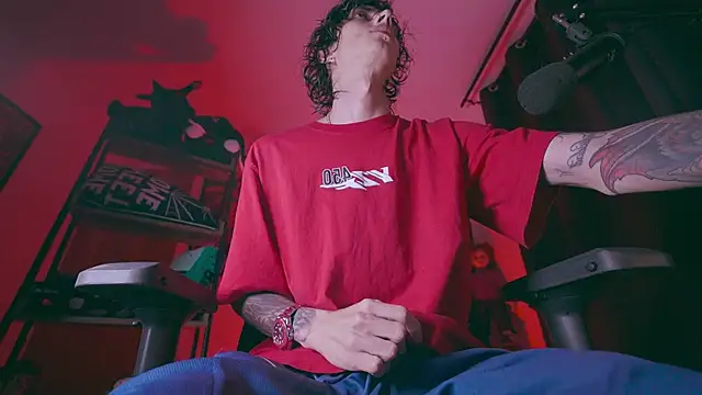 Olliver   y online show from 12, 4, 2026