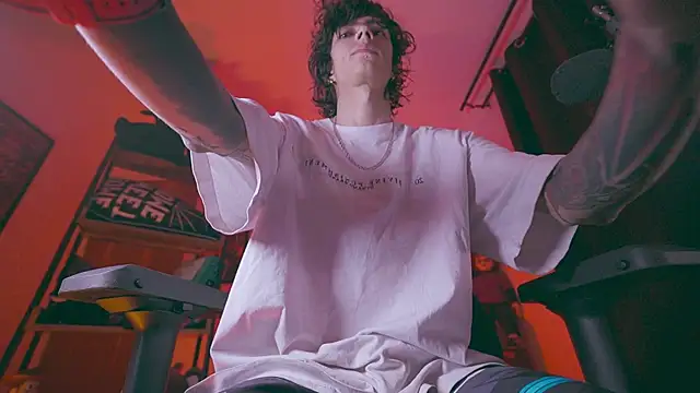 Olliver   y online show from 15, 4, 2026