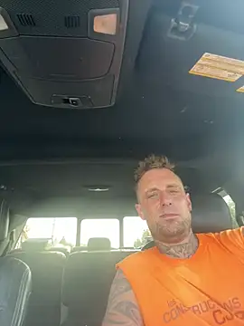 Snapshot of WIDBIGWHITECOCK chatting on 6, 7, 2026 WIDBIGWHITECOCK online show from 6, 7, 2026