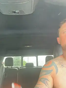 Snapshot of WIDBIGWHITECOCK chatting on 19, 6, 2026 WIDBIGWHITECOCK online show from 19, 6, 2026