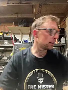 WIDBIGWHITECOCK online show from 4, 4, 2026