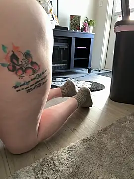 p0undmeharder online show from 3, 4, 2026