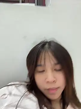 Lyli-122 online show from 27, 2, 2026