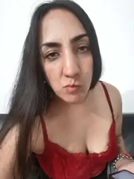 Snapshot of Milenamoon22 chatting on 12, 1, 2026 Milenamoon22 online show from 12, 1, 2026