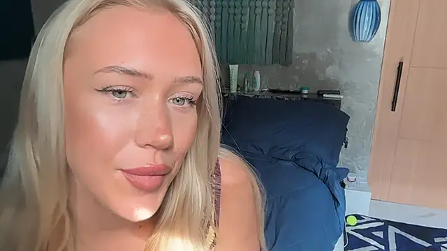 Snapshot of livsslife chatting on 24, 3, 2026 livsslife online show from 24, 3, 2026