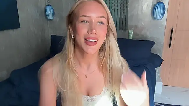 Snapshot of livsslife chatting on 13, 3, 2026 livsslife online show from 13, 3, 2026