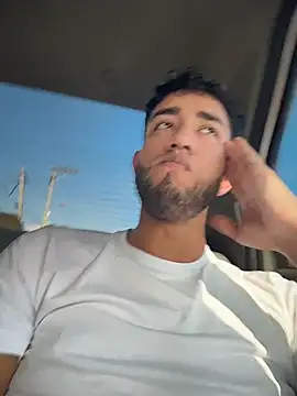 liam bronw online show from 12, 4, 2026