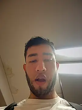 liam bronw online show from 31, 7, 2026
