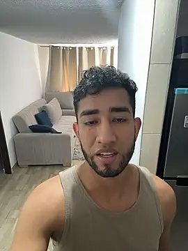 Snapshot of liam_bronw chatting on 5, 1, 2026 liam bronw online show from 5, 1, 2026