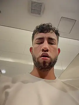 liam bronw online show from 24, 4, 2026