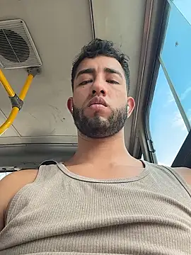 Snapshot of liam_bronw chatting on 13, 1, 2026 liam bronw online show from 13, 1, 2026