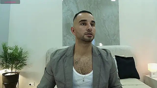 Snapshot of lorenzo_walker_1 chatting on 5, 6, 2026 lorenzo walker 1 online show from 5, 6, 2026