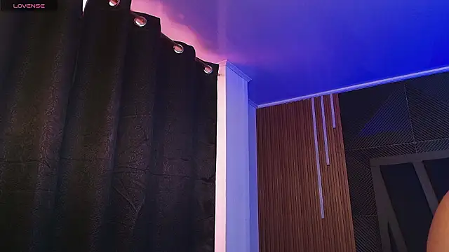 lorenzo walker 1 online show from 14, 3, 2026