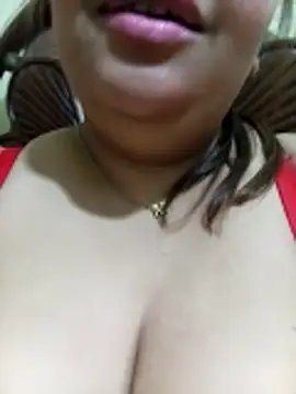 Snapshot of shahd0019 chatting on 15, 3, 2026 shahd0019 online show from 15, 3, 2026