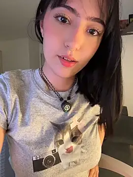 HinaSweet online show from 19, 3, 2026