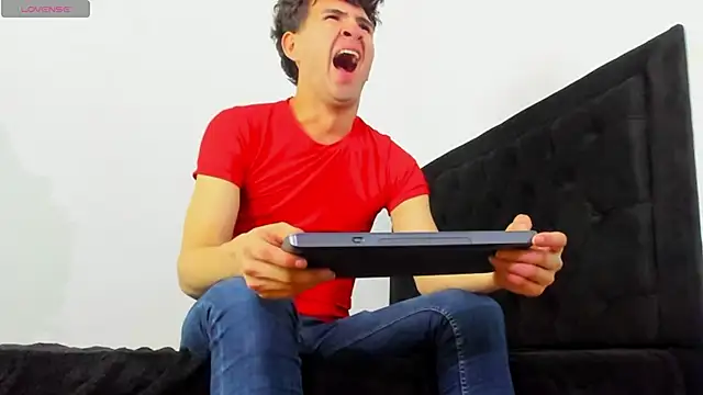 camilo model online show from 12, 3, 2026