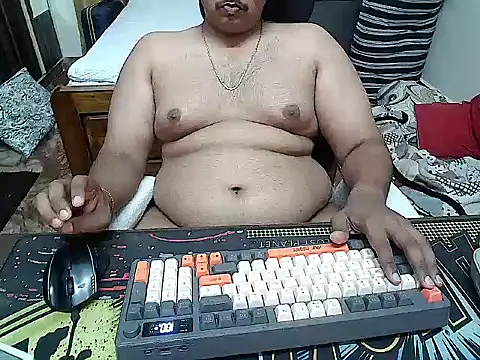 Snapshot of maxi23932 chatting on 14, 5, 2026 maxi23932 online show from 14, 5, 2026