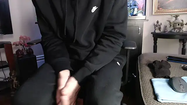 Snapshot of EspanolVato chatting on 4, 2, 2026 EspanolVato online show from 4, 2, 2026