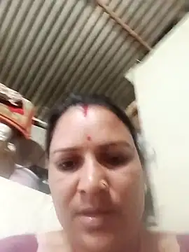 Hot hiuj online show from 20, 2, 2026