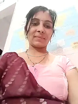 Hot ree85 online show from 13, 3, 2026