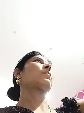 Hot ree85 online show from 8, 3, 2026