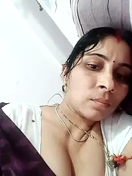 Hot ree85 online show from 19, 3, 2026