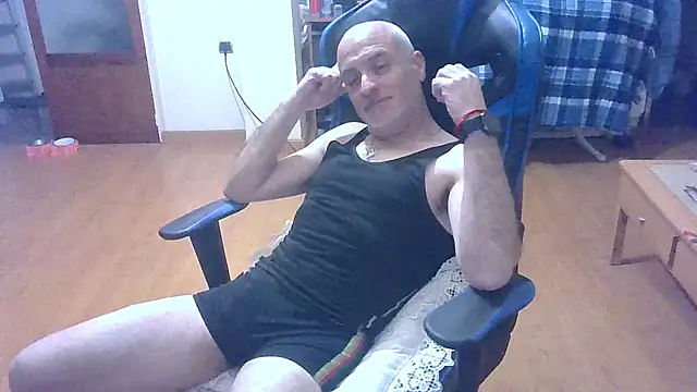 Snapshot of Antoniman9 chatting on 12, 1, 2026 Antoniman9 online show from 12, 1, 2026