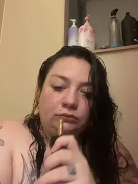 tattedma013 online show from 6, 1, 2026