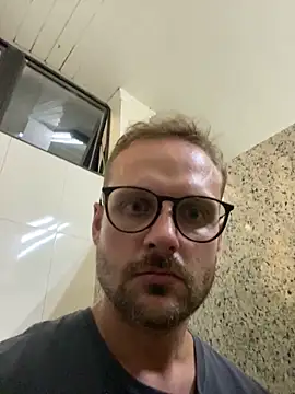 Snapshot of catarinenseputo chatting on 28, 2, 2026 catarinenseputo online show from 28, 2, 2026