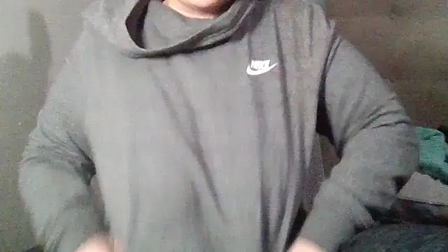 Snapshot of bellakay19 chatting on 31, 1, 2026 bellakay19 online show from 31, 1, 2026