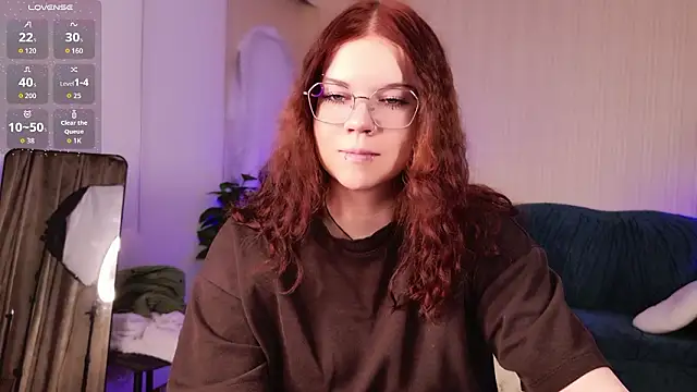 Snapshot of A_Lot_of_Bunny chatting on 14, 2, 2026 A Lot of Bunny online show from 14, 2, 2026