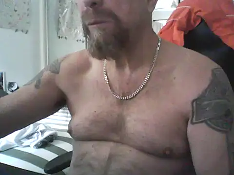 loudandproud online show from 18, 6, 2026