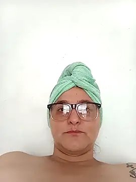 natalliecoopers online show from 28, 2, 2026