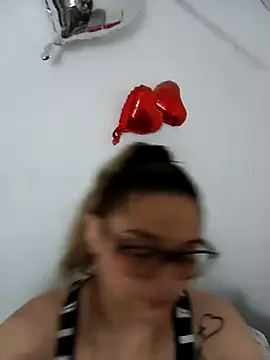 natalliecoopers online show from 18, 1, 2026