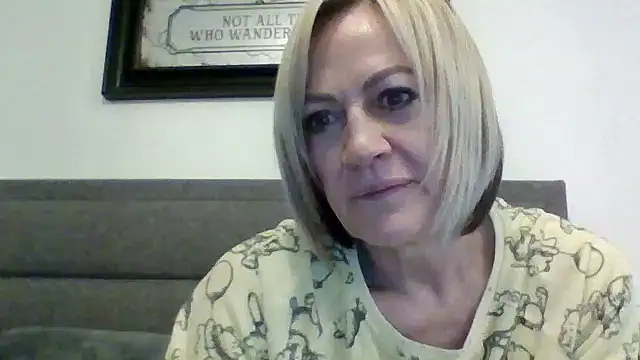 Milfshake227 online show from 2, 4, 2026