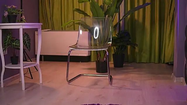 Ava Solis online show from 26, 6, 2026