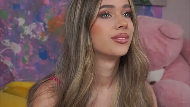 Ava Solis online show from 2, 4, 2026