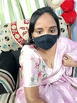 Tinarosy13 online show from 7, 2, 2026