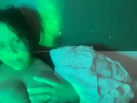 Thickfreakylatina online show from 19, 6, 2026