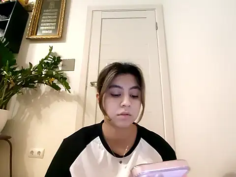 VeroisNojisex online show from 8, 1, 2026