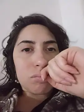 darkgodessone online show from 8, 4, 2026