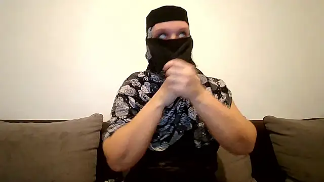 MuslimSexyHot online show from 11, 1, 2026