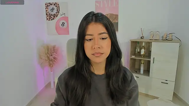 Sussan Monroe online show from 3, 4, 2026