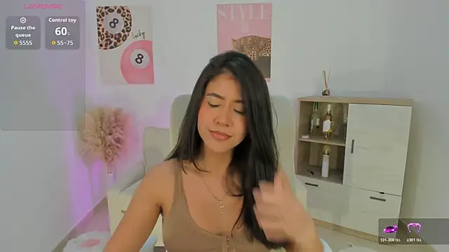 Sussan Monroe online show from 3, 4, 2026