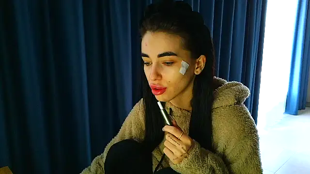 Vlada Elfie online show from 5, 4, 2026