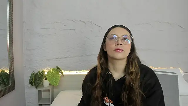 Snapshot of lanna_18_ chatting on 24, 3, 2026 lanna 18 online show from 24, 3, 2026